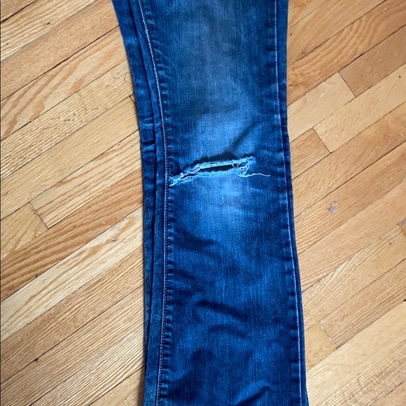 Jeans - Picture 2 of 3